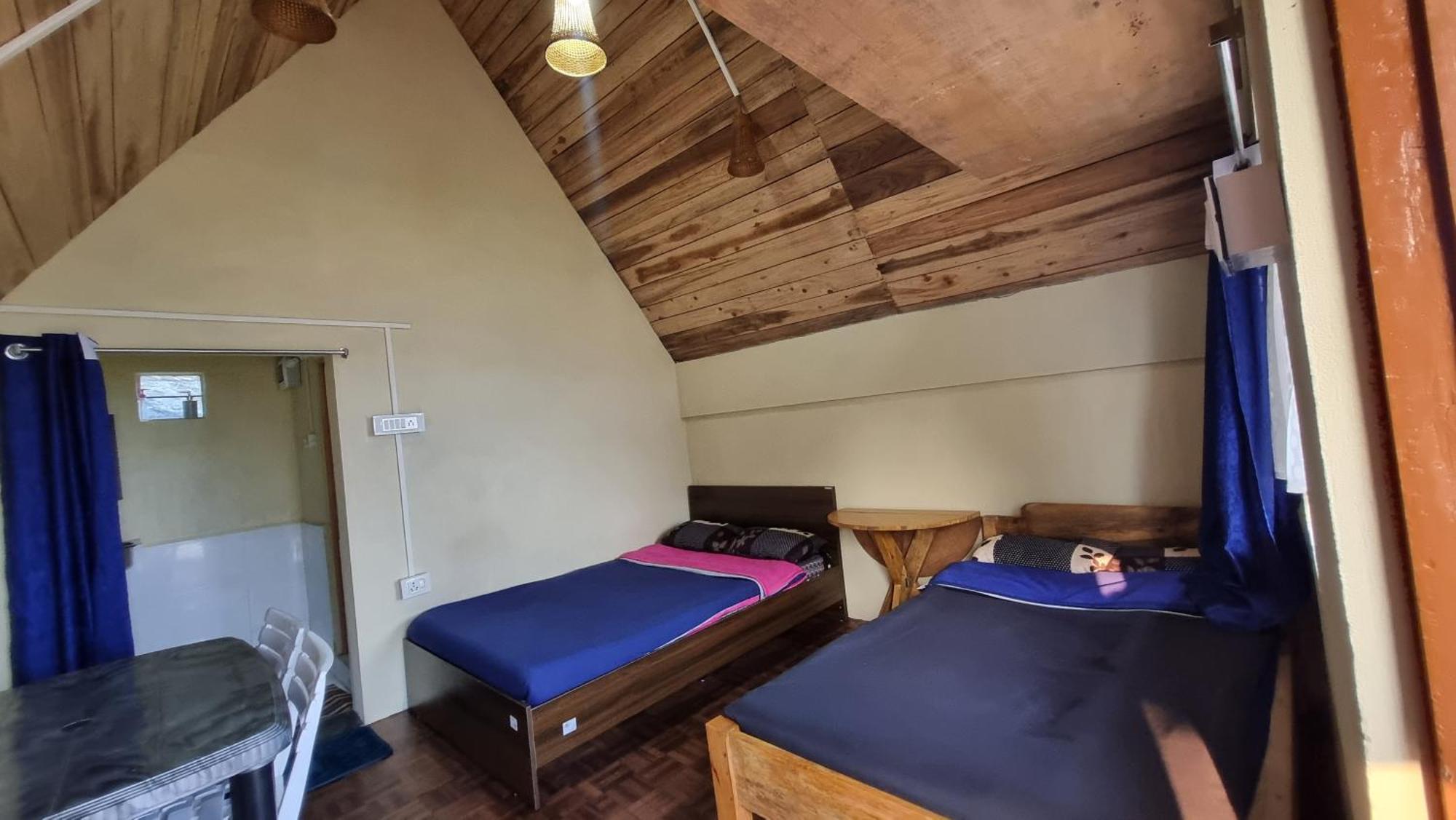 I Basa Homestay Sohrarim Eksteriør bilde